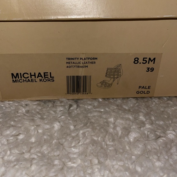 Michael Kors Trinity platform metallic leather heels Gold - Picture 8 of 8